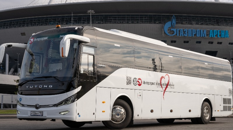 заказать автобус в СПб на 50 мест